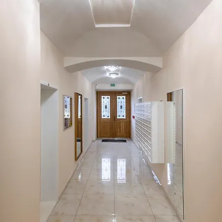 Haven Apartment *